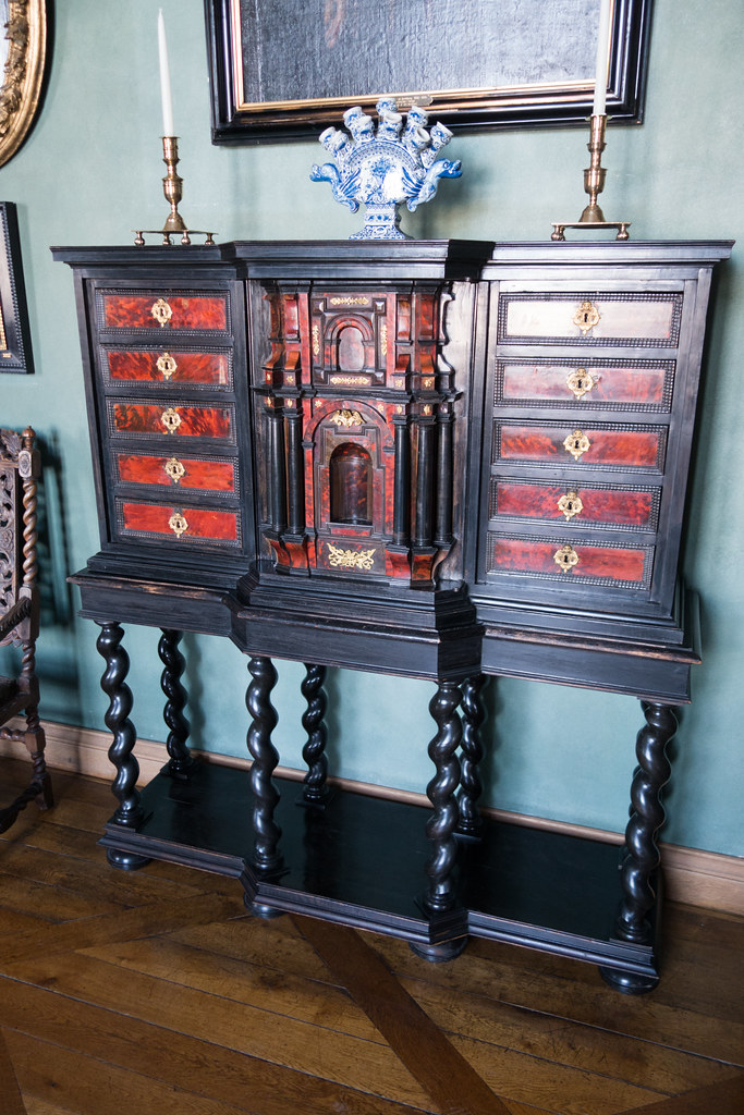 Tall antique with red drawers Castle… Flickr