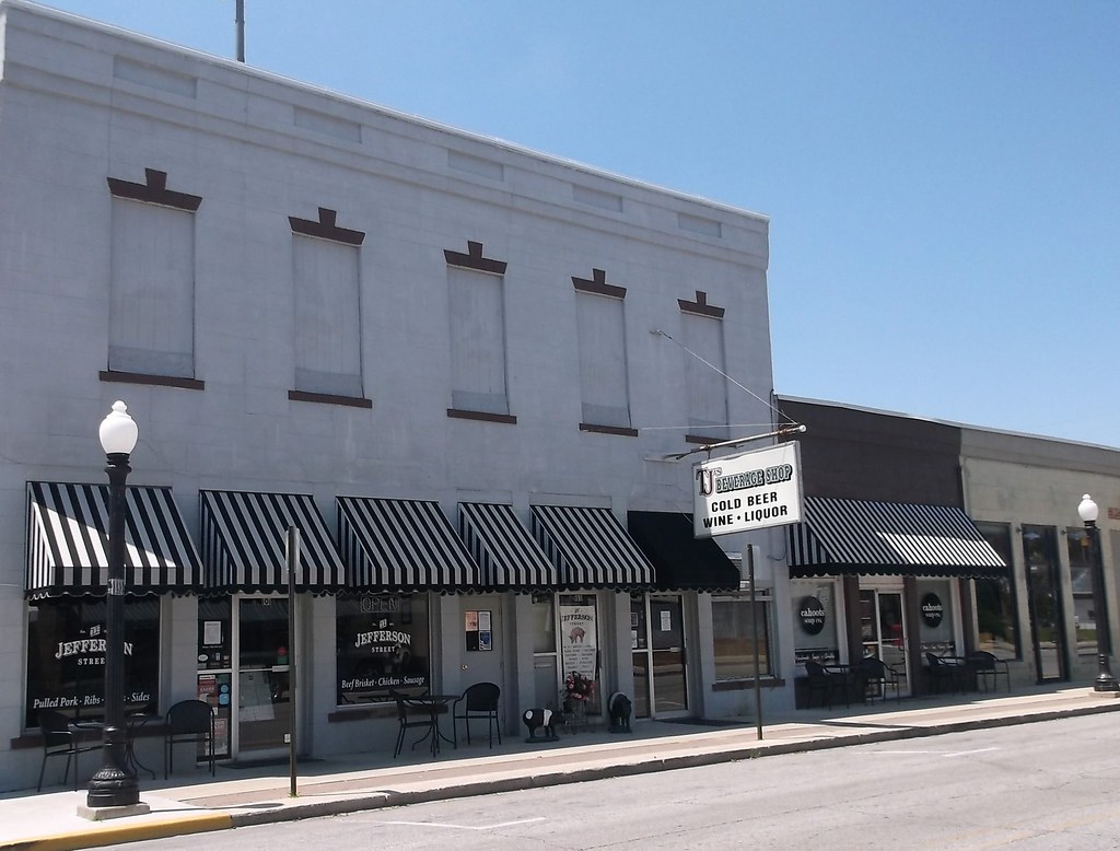 Façade liquide / Liquid facade Converse, Indiana, ÉtatsUn… Flickr