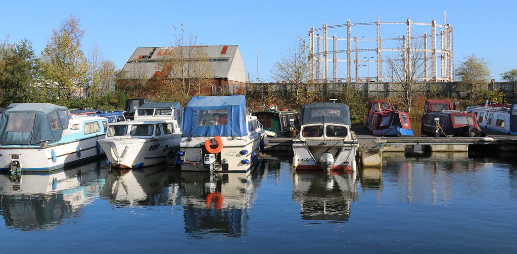 29th October 2017. Stretford Marina on the Bridgewater Can… Flickr