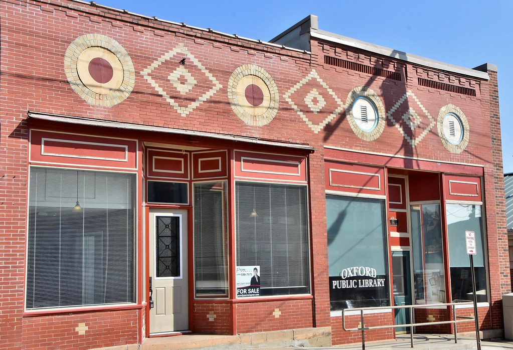 Oxford Public Library (Iowa) Steve Lamb Flickr
