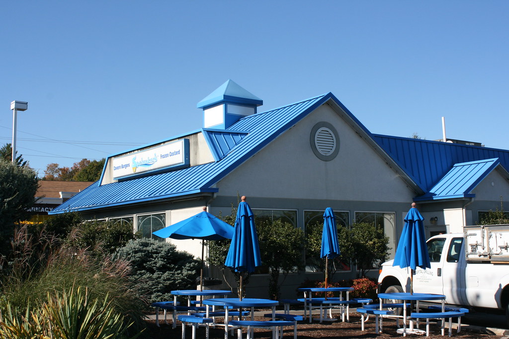 Spelunker's Front Royal, Virginia 2017. drpep Flickr