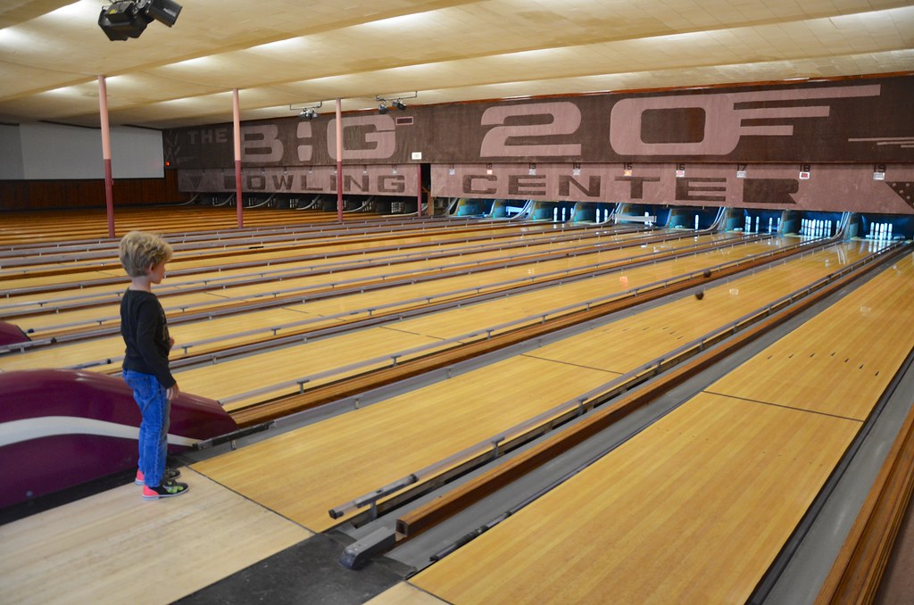 Everett Bowling At the Big 20 in Scarborough, Maine. Joe Shlabotnik