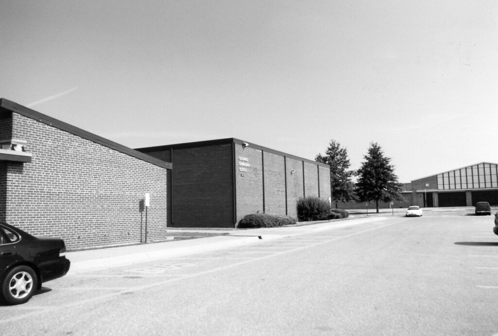 caldwell_2002 (2) Caldwell Elementary 2002 Another view … Flickr
