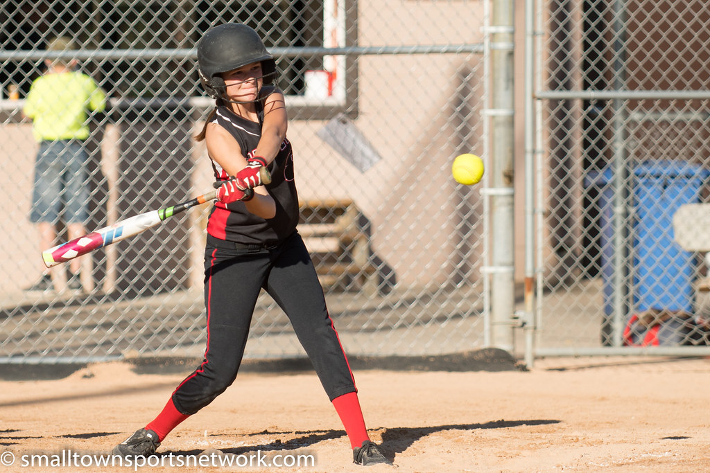 2017 Spooktacular Softball Tournament Plover Vs. Merrill Small Town