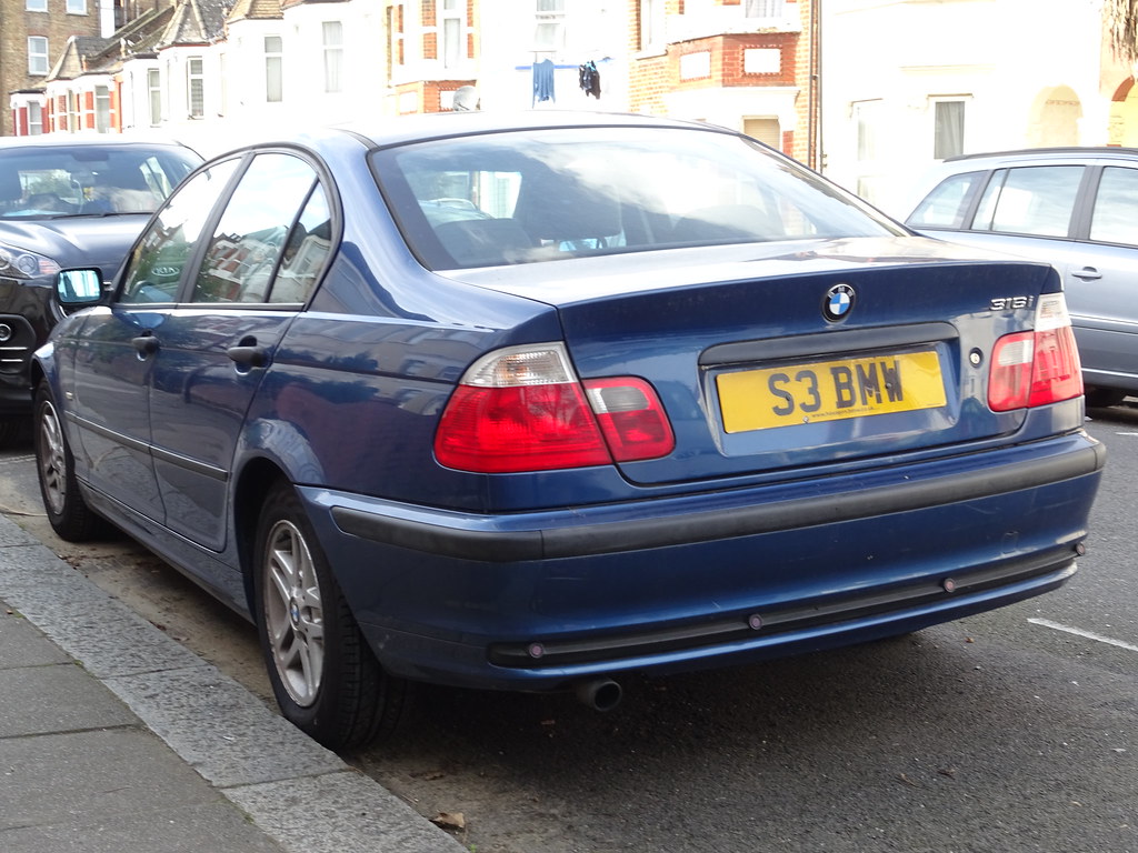 2001 BMW 316i SE Auto Personalised BMW plates. Flickr