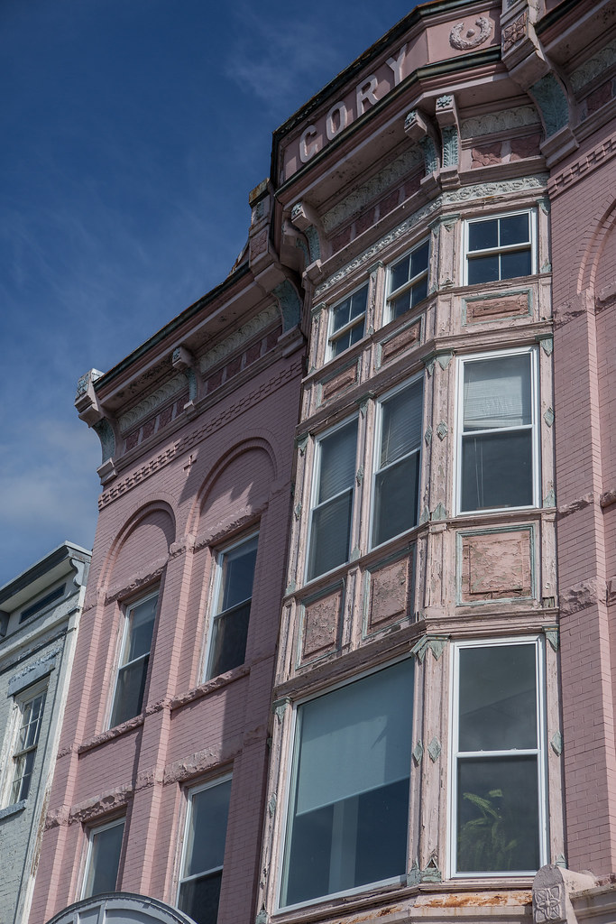 Discovering Kingston, NY Wall Street. Joe Schulz Flickr