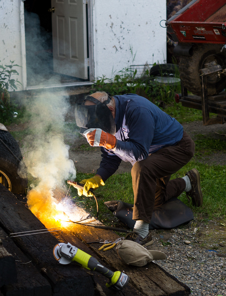 Repair E_Bass Flickr