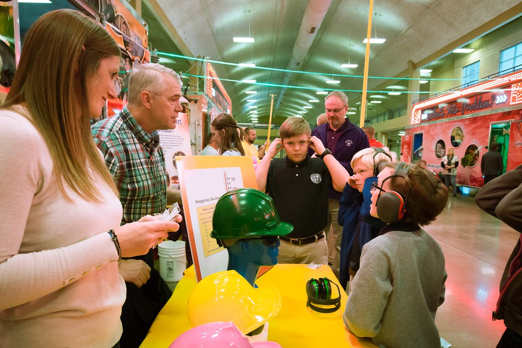 ORNL Traveling Science Fair, TN STEAM Festival, Knoxville … Flickr