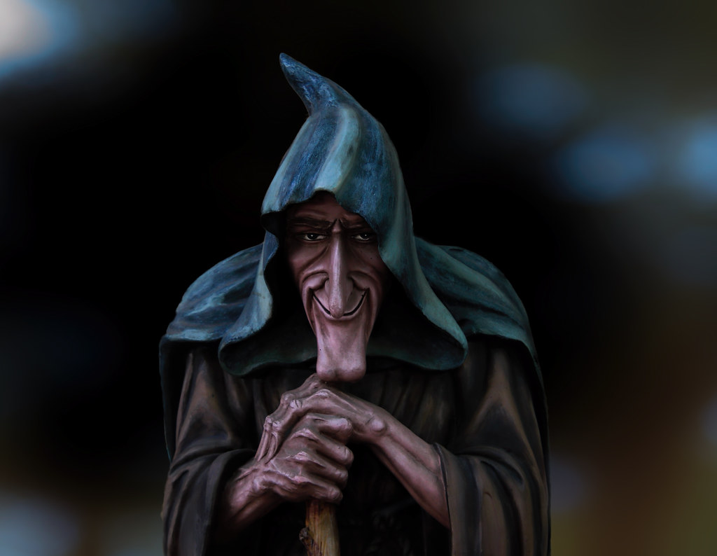 wizard A medieval wizard sculpture the Pennsylvania Rena… Flickr