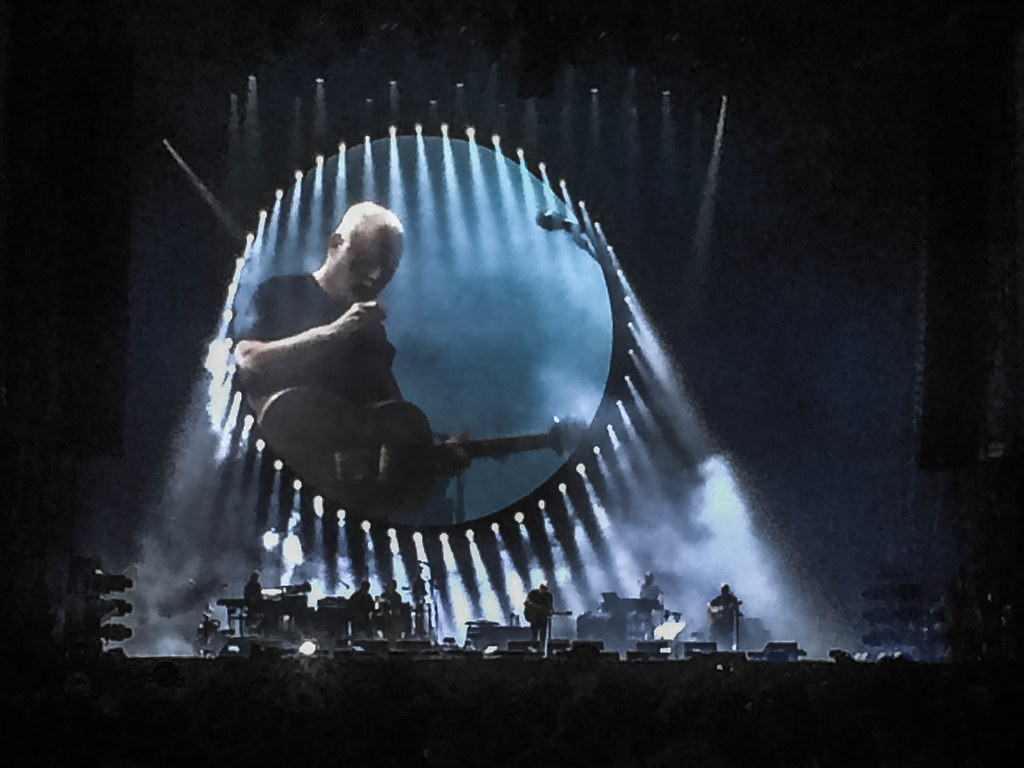 David Gilmour comfortably numb Arc et Senans July 20… Flickr