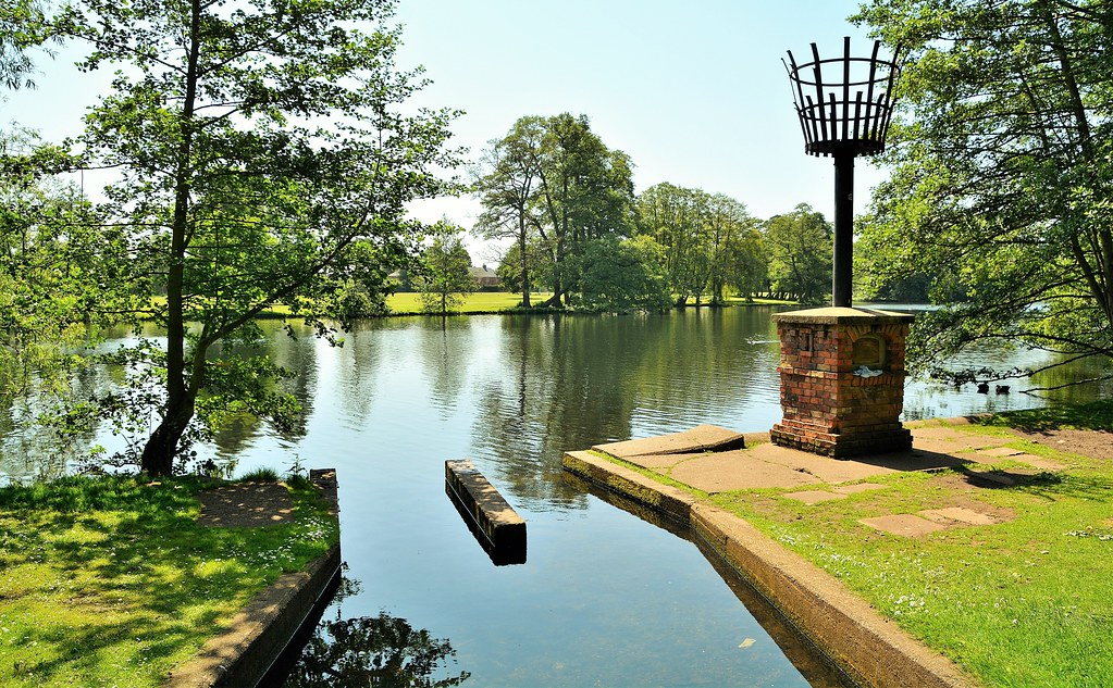 29107 Boultham Park in Boultham, Lincoln, Lincolnshire. Fo… Flickr