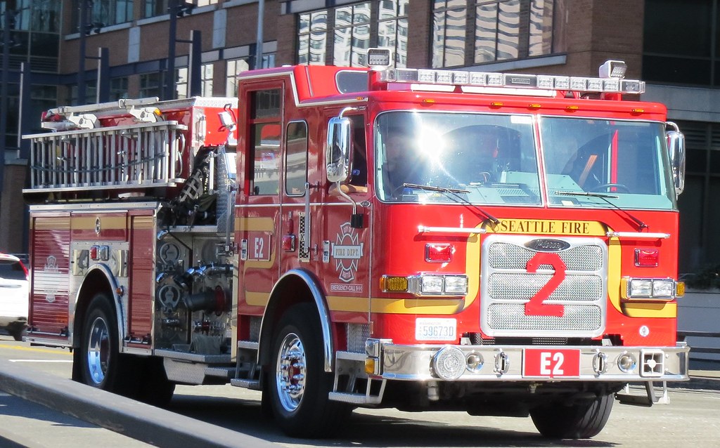 Seattle Fire Department Engine 2 | Zack Heistand | Flickr