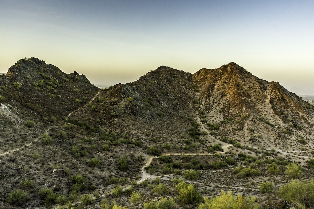 hiking trails, foothills, and rough rock off Shea Rd in ea… Flickr