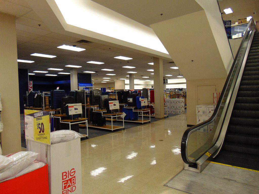 Sears (Buckland Hills Mall) JJBers Flickr