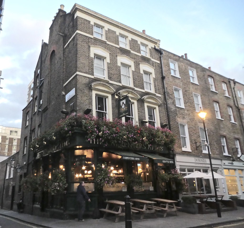 The Carpenters Arms St. Marylebone, London W1. Corner of… Flickr