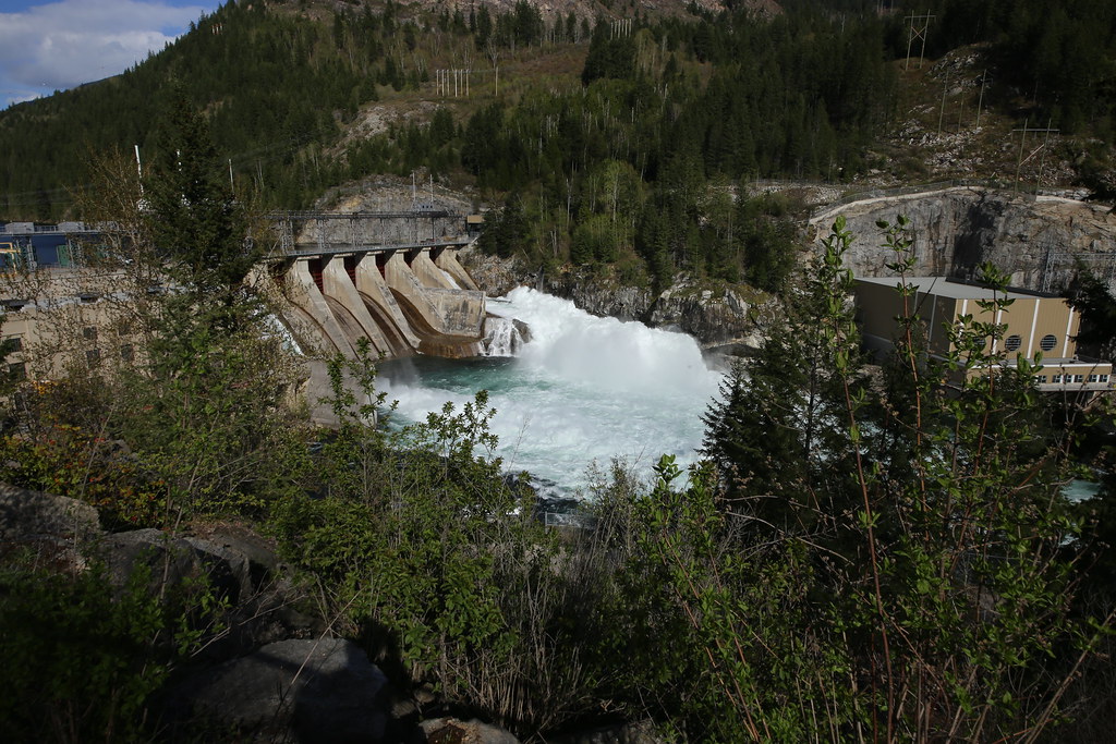 Elevation of Krestova Lower Rd, Castlegar, BC V1N, Canada Topographic