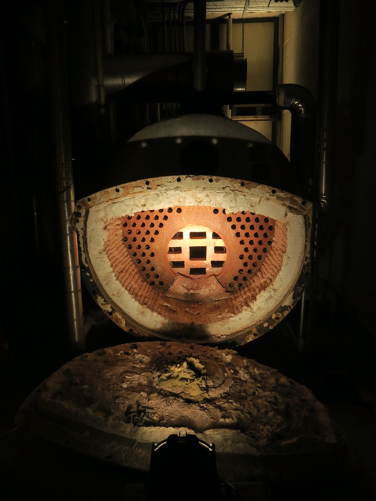 EditDX Soap kettle interior illuminated EditDX, in the fo… Flickr