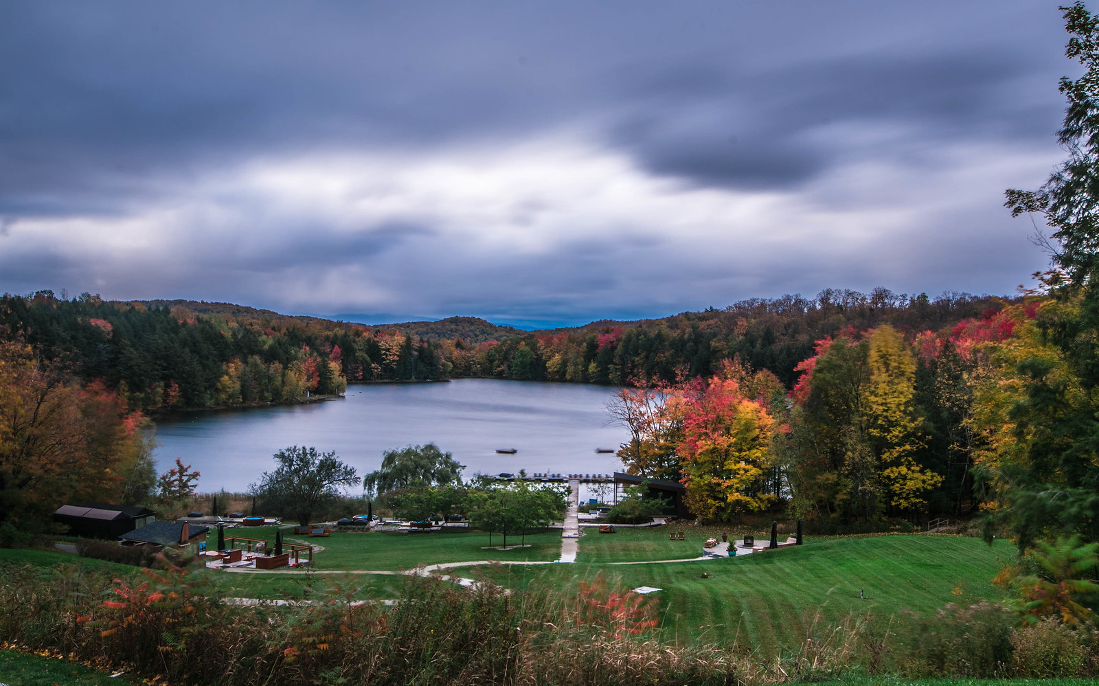 Lac Gale Bromont 16 Octobre Flickr