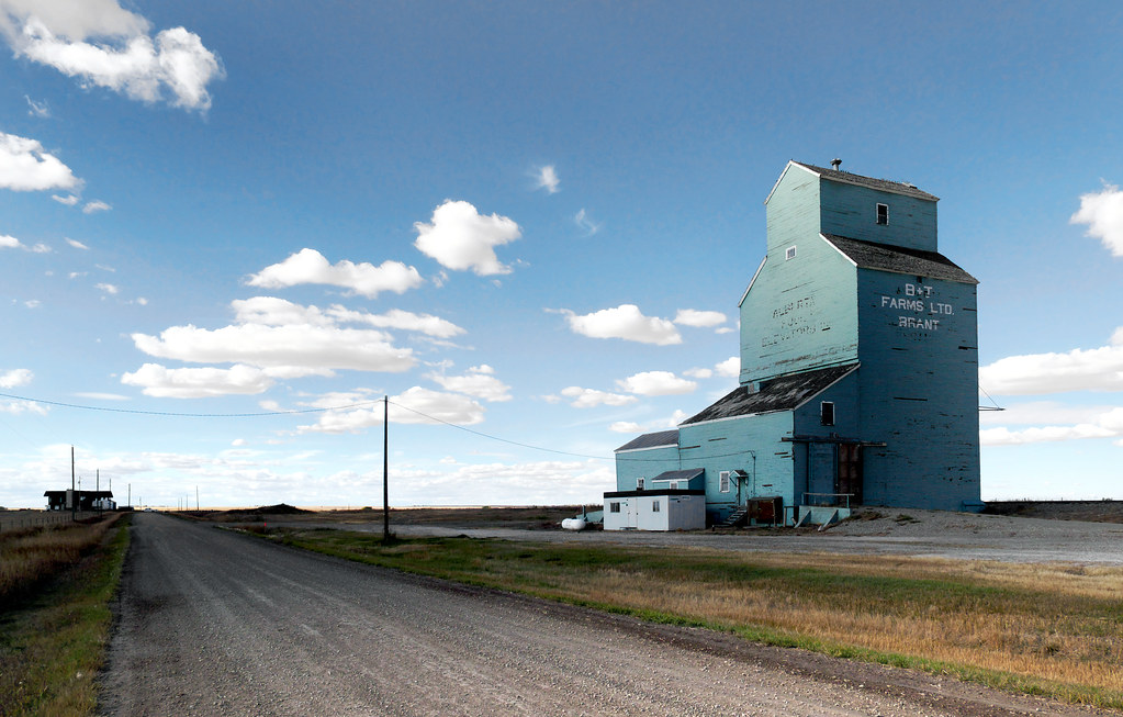 Brant Alberta. a photo on Flickriver