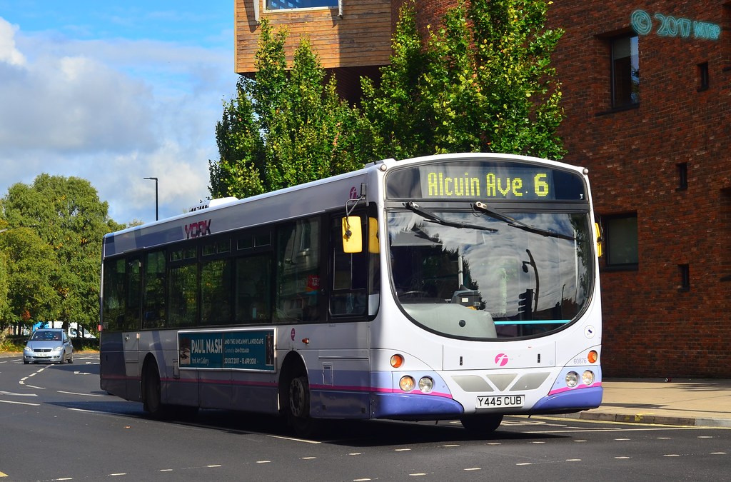 Y445CUB First York 60876 The oldest passengercarrying bus… Flickr