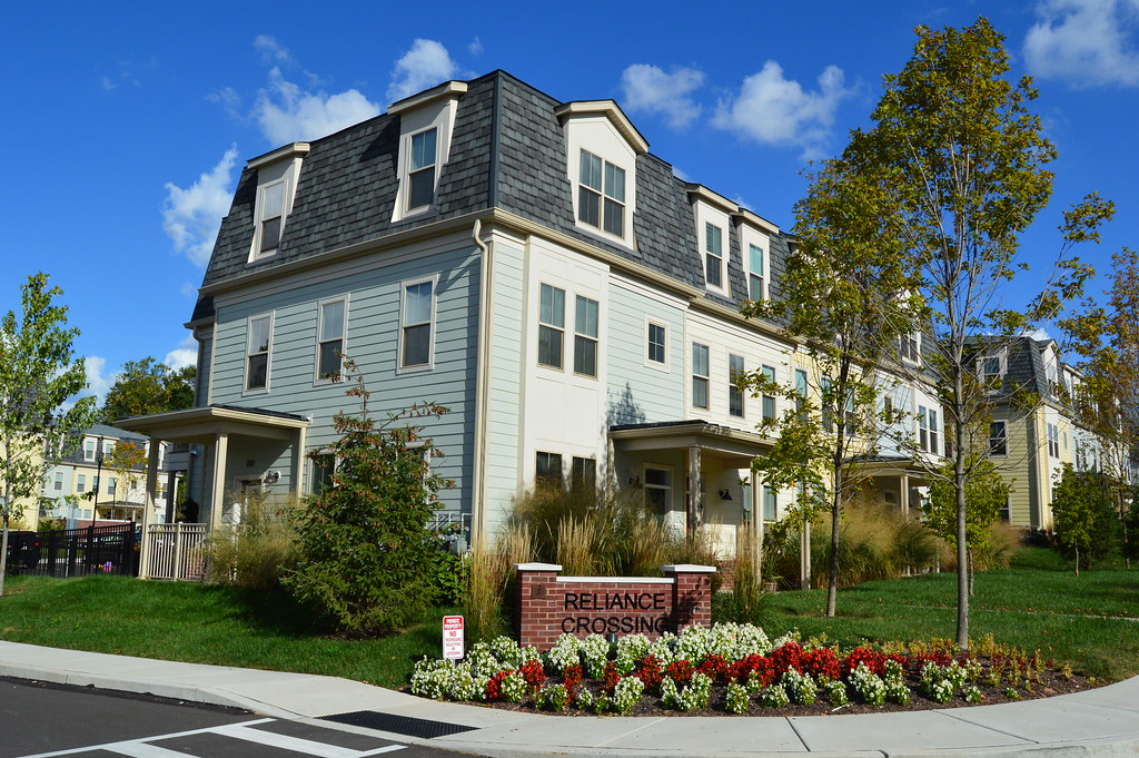 DSC_0402 Reliance Crossing housing development on Relinanc… Flickr