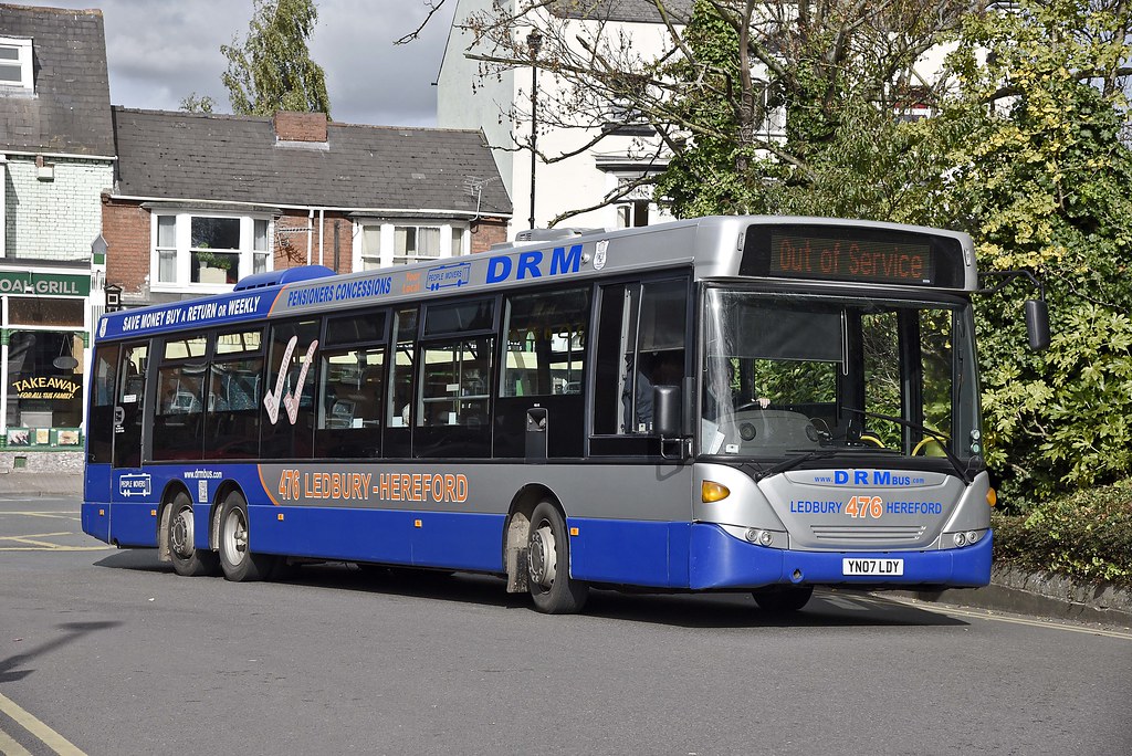 YN07 LDY D R M Bus,Bromyard Hereford Country bus station Flickr