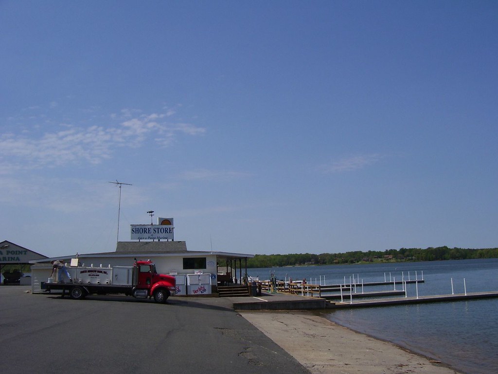 shore store Lake Anna, Mineral VA Matt Capriglione Flickr