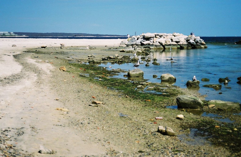 Ocean Beach, New London, Connecticut Daniella Flickr