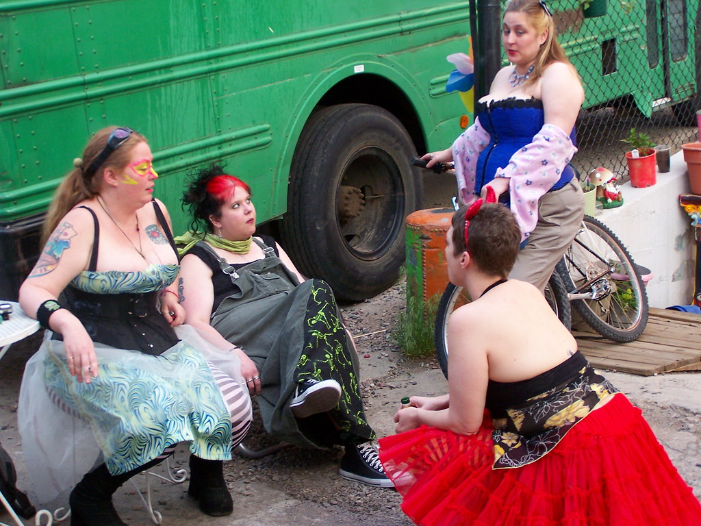 Knick Knack Paddy Whack! Flickr