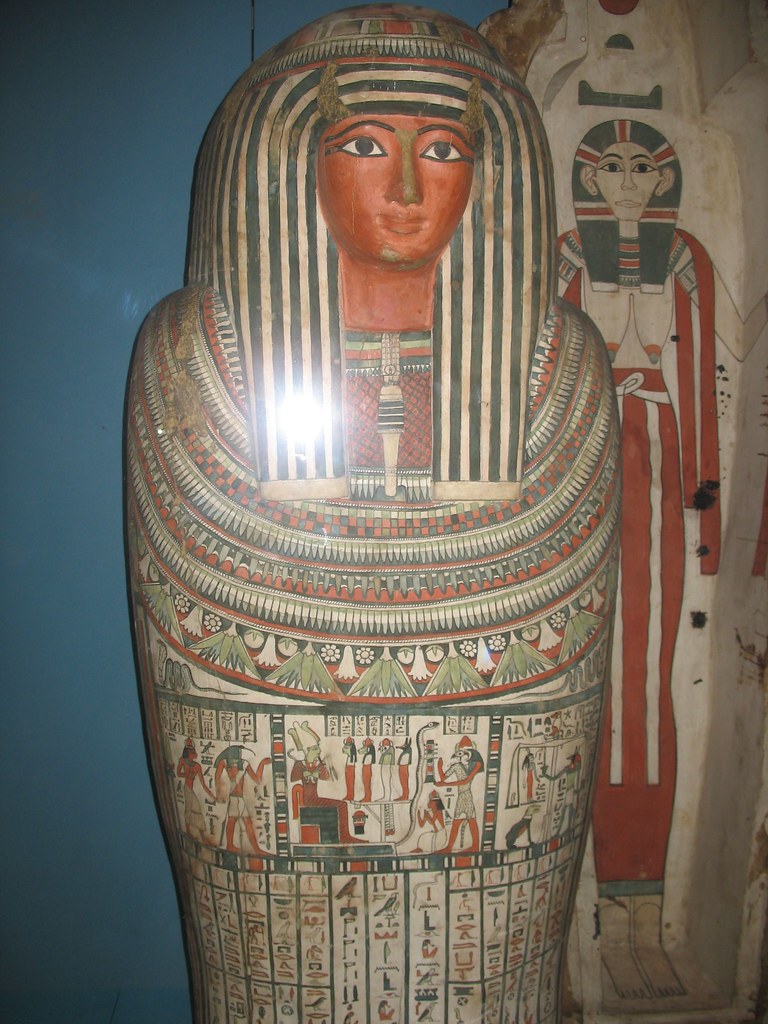 Egyptian Sarcophagus, The Bristish Museum, Bloomsbury, Lon… Flickr