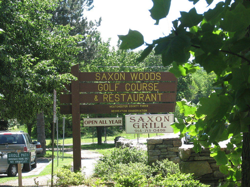 Saxon Woods Golf Course WalkingGeek Flickr