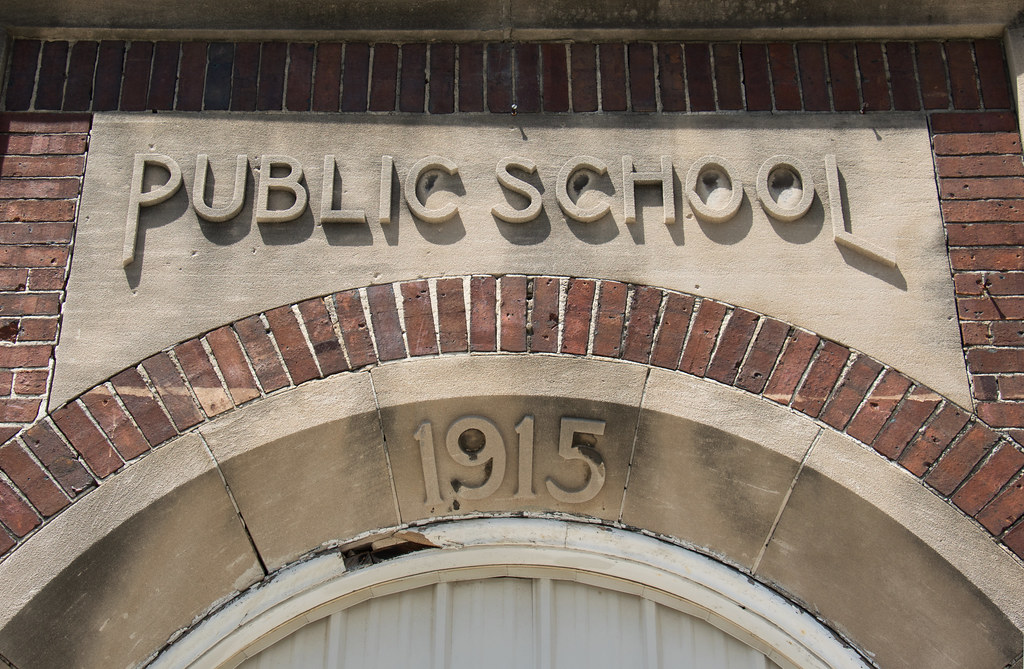 Central School, 169 W. Jackson Street, Virden, Illinois (2… Flickr