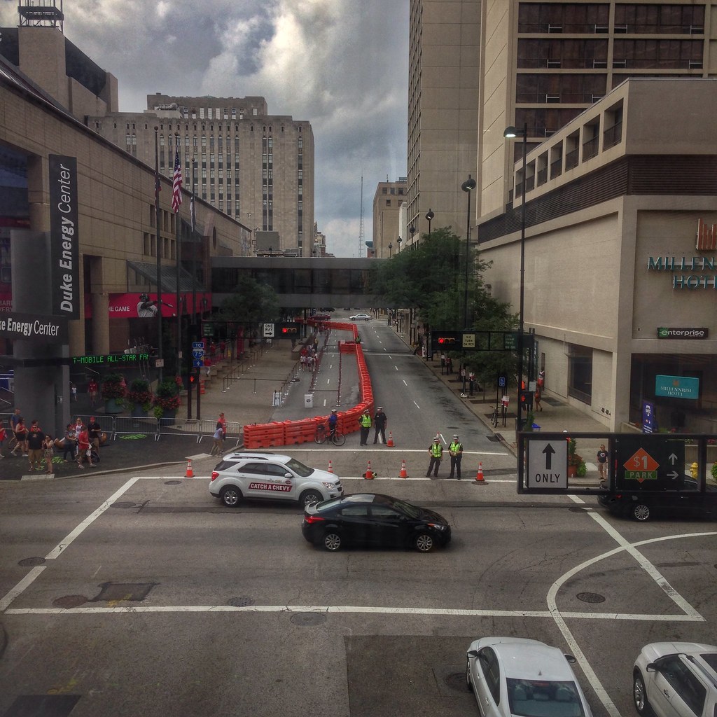 Elm Street 5chw4r7z Flickr