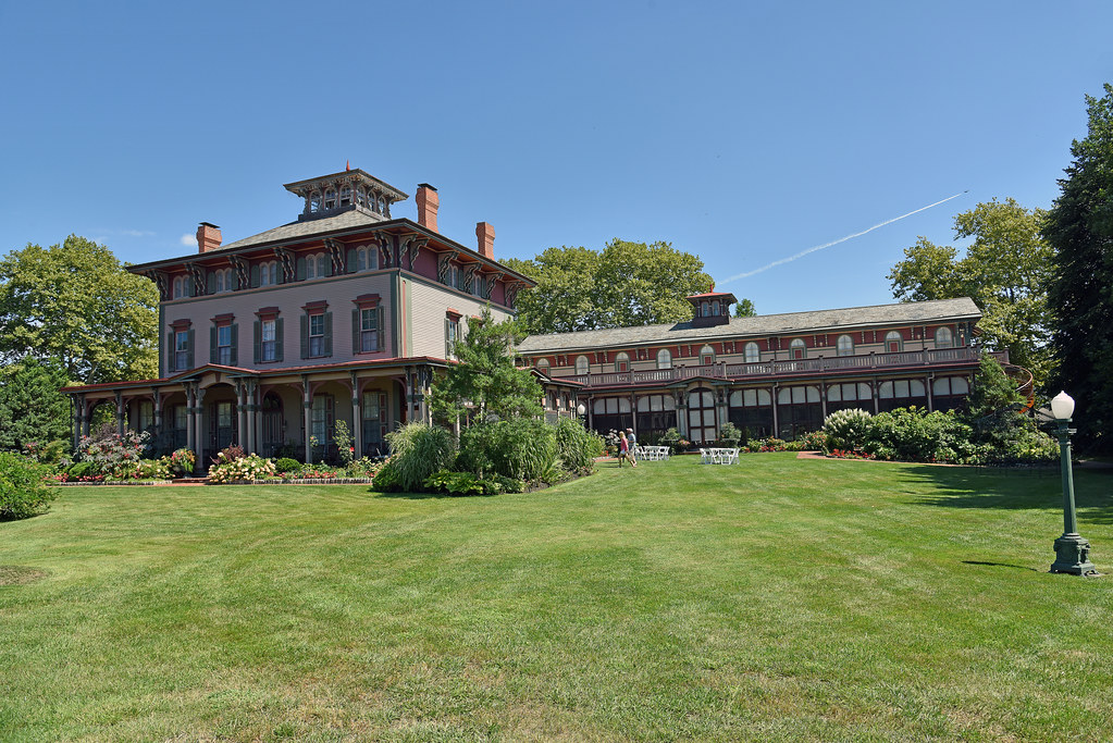 Cape May_2017 08 24_0183 Southern Mansion is today a Cape … Flickr
