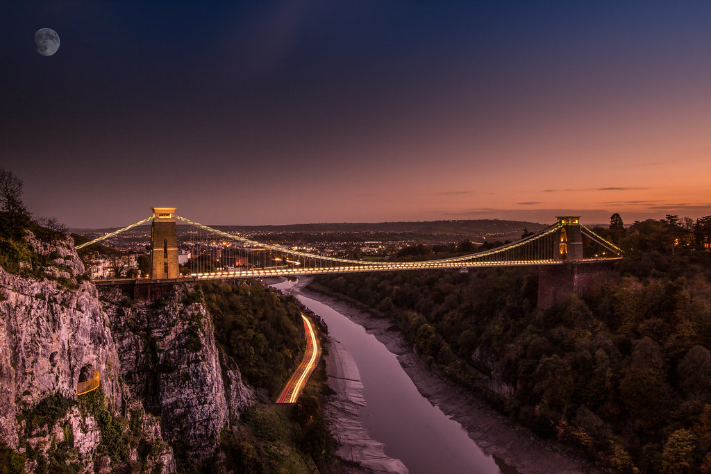 Cabot Tower, Brandon Hill Park, Park St, Bristol BS1 5RR, UK Sunrise