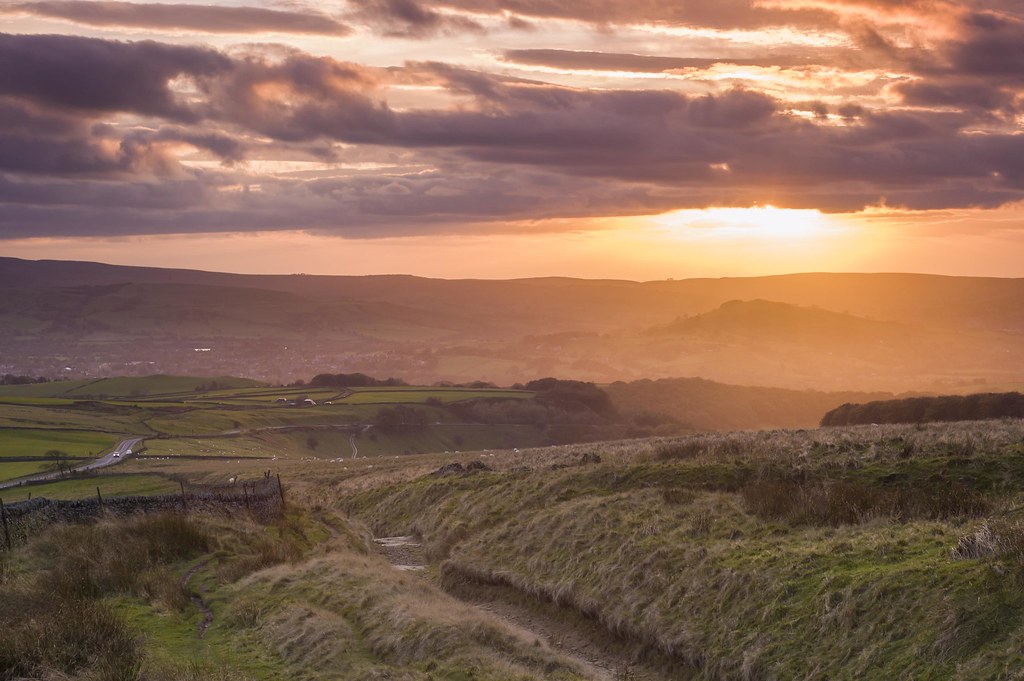 Looking over ChapelenleFrith jwfranklin Flickr