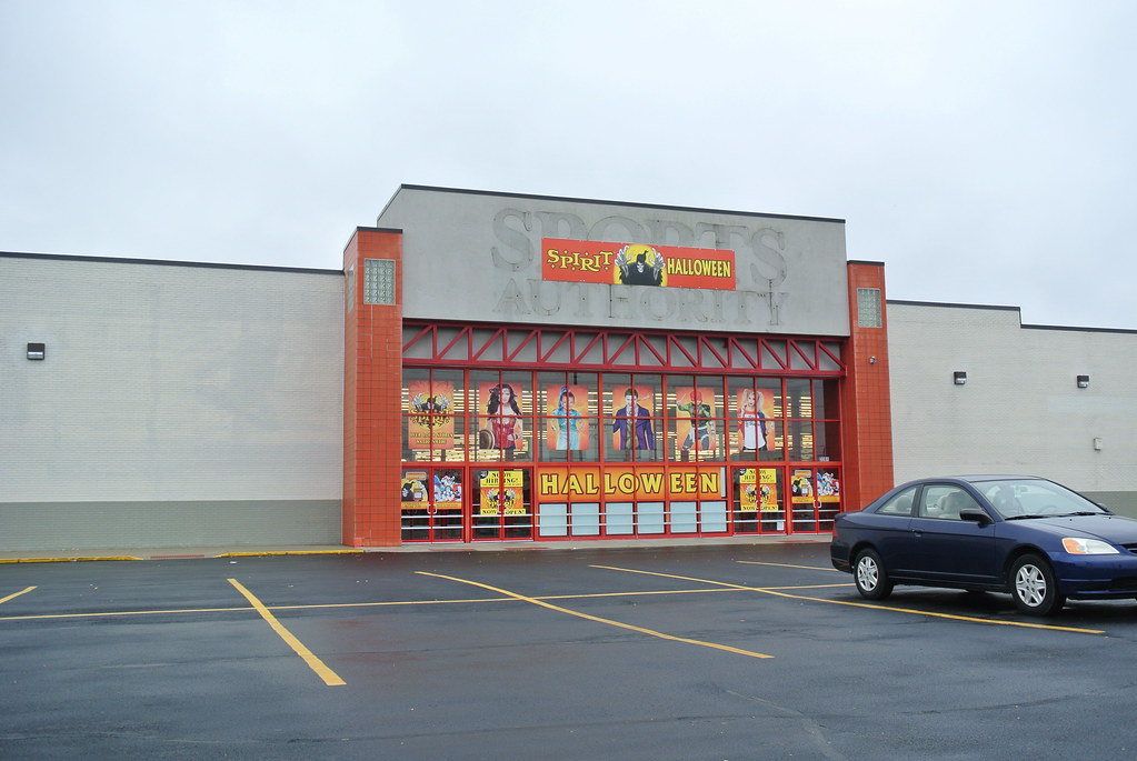 Former Sports Authority Merriville IN gameking3 Flickr