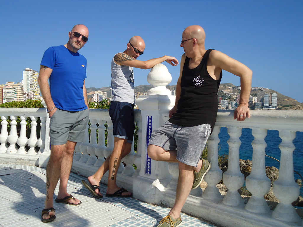 BENIDORM OCTOBER 2017 The boys at Plaza Santa Ana. Flickr