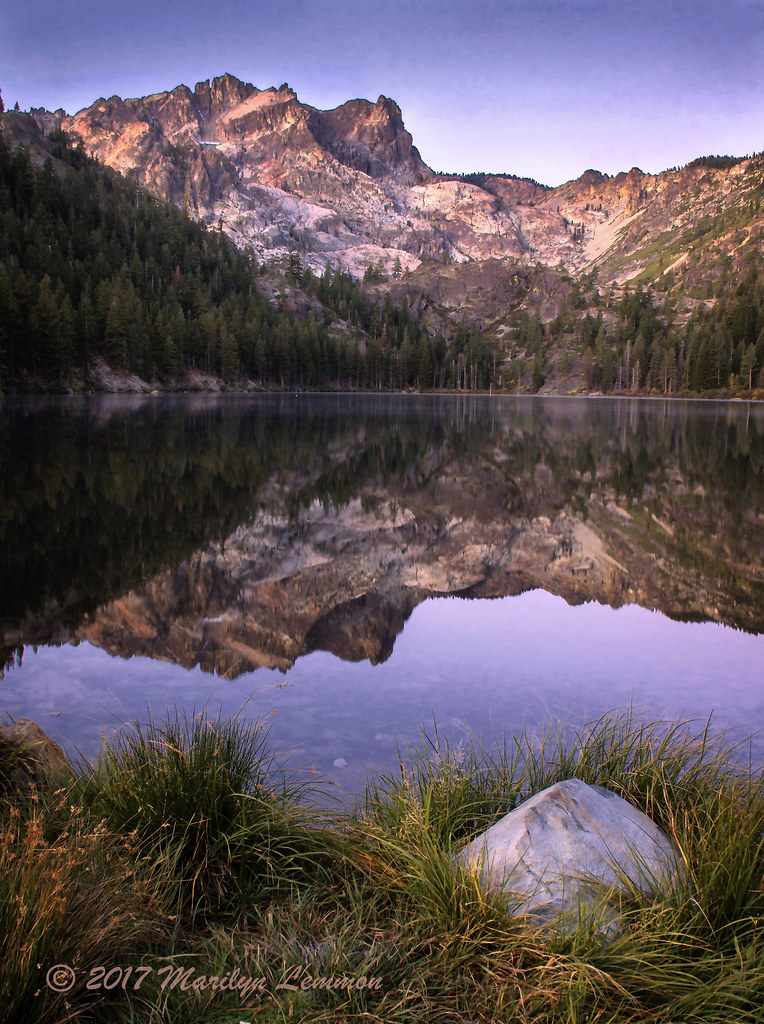 First Light at Sardine Lake Sierra Buttes and Lower Sardin… Flickr