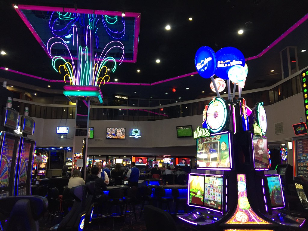 Cal Neva Casino, Reno, NV Keith Paredes Flickr