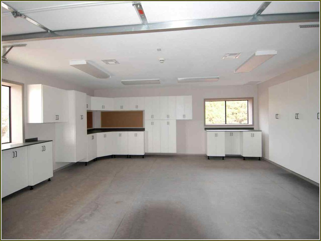 Plywood Garage Plywood Garage garagecab… Flickr