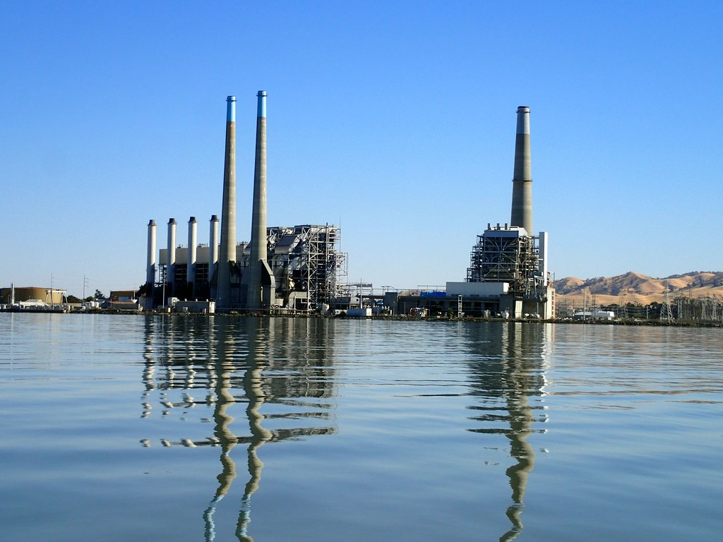 Pittsburg power plant Pittsburg Power Plant, shot from Sui… Flickr