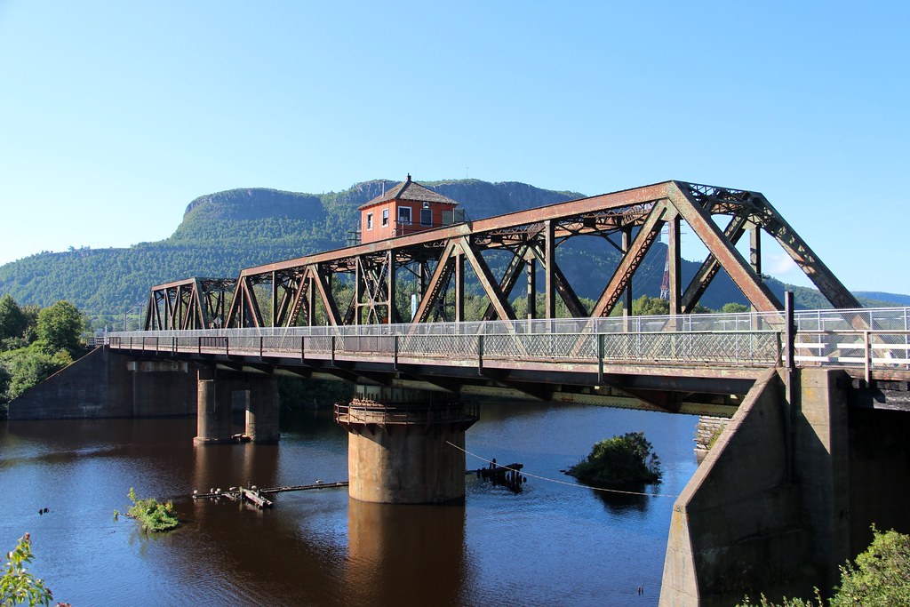 Kaministiquia River Swing Bridge (Thunder Bay, Ontario) a photo on