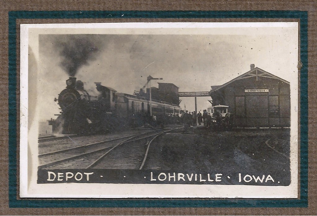 Lohrville, Iowa, Railroad Depot, Station Anyone know which… Flickr