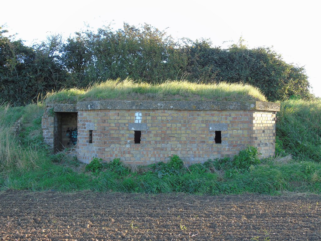 s0013037 Ongar Hill Coastal Battery, Norfolk .. B I N O Flickr