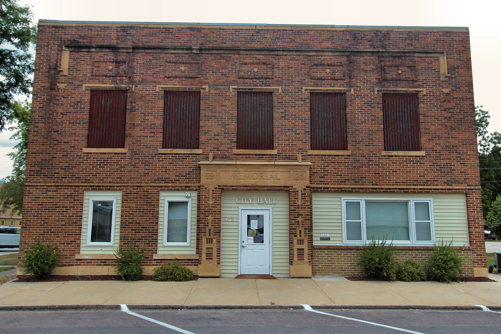 Memorial Building (City Hall) Goldfield, IA Built in 192… Flickr