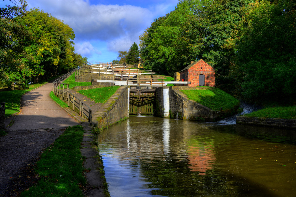 BINGLEY FIVE RISE LOCKS, BINGLEY, WEST YORKSHIRE, ENGLAND.… Flickr