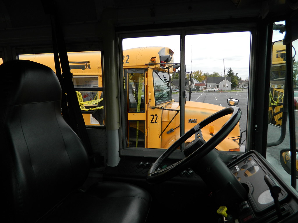Adena Local School District 3, 22 Bus lot Frankfort, OH Flickr