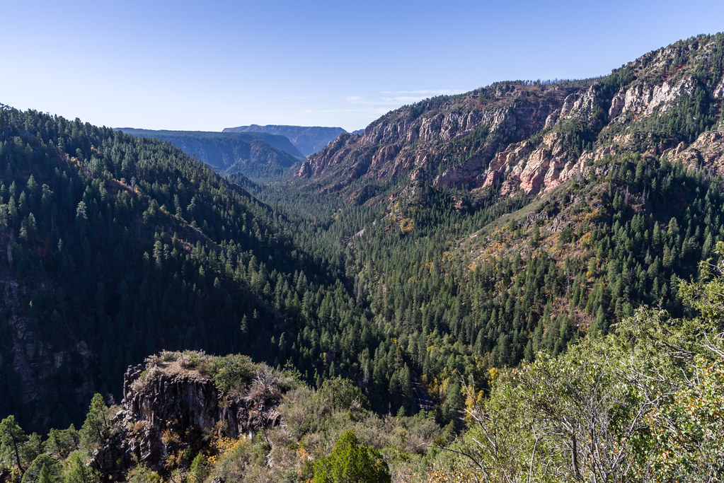 Oak Creek Canyon (October 16, 2017) View from Oak Creek Vi… Flickr