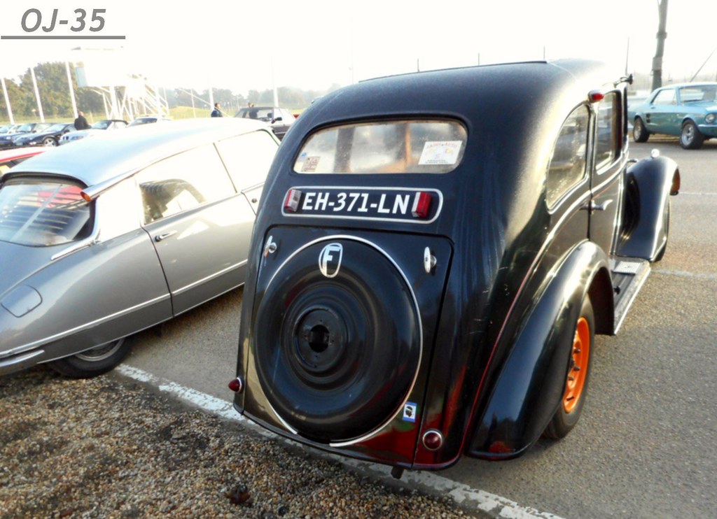 AutoBrocante LOHEAC le 07.10.2017 EH371LN olivier.jaguelin Flickr